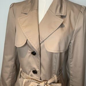 H&M Women size 12 or 42 Elegant Beige Trench Coat
